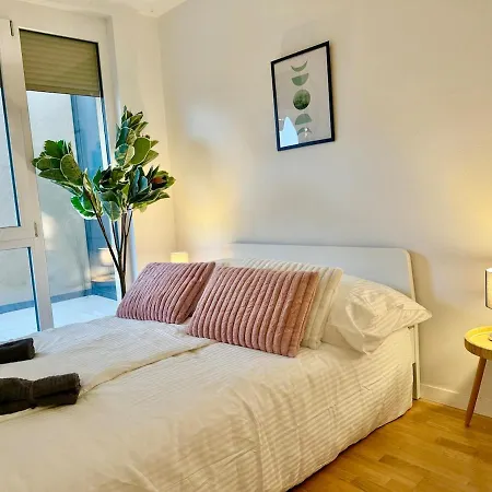 Modernes Mit Balkon Naehe Scs